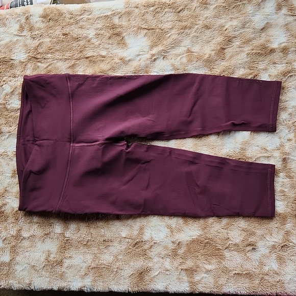 💫Lululemon Reveal Crop (Stripes 17")Dark Adobe - Picture 6 of 11